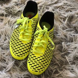 Nike Magista Ola FG Voltalagoonblack Soccer Cleats
